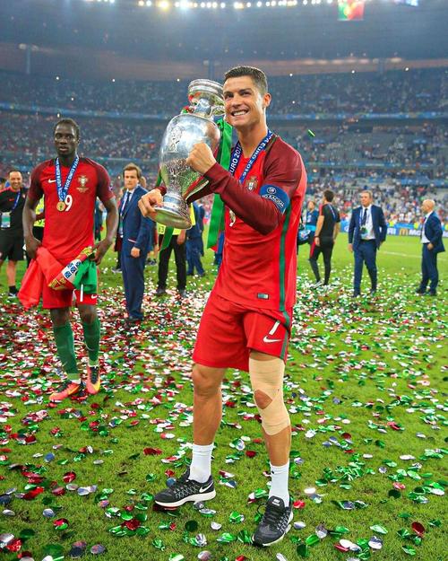 英格兰足总杯第3轮：马丁内利帽子戏法 阿森纳4-1朴茨茅斯晋级