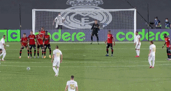 朱鹏宇入选 英博再出国脚