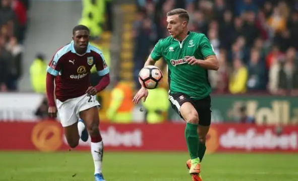 阿森纳本赛季首场0-0，2场被零封都是对阵利物浦