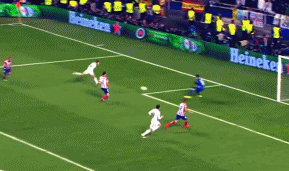 彻底怒了！勇士全队集体抗议裁判，库里遭对手恶劣犯规引发愤怒